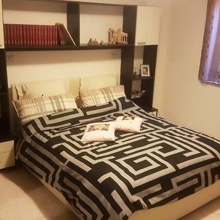 Alma House Lägenhet Porto Torres Exteriör bild